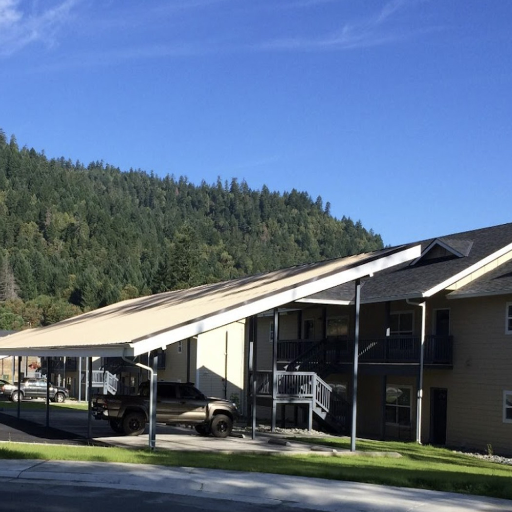 Campbell Field<br>Apartment Complex